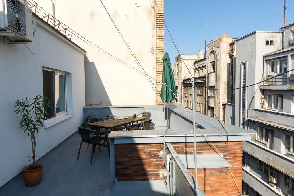 Rooftop Terrace Apartment Бухарест Экстерьер фото